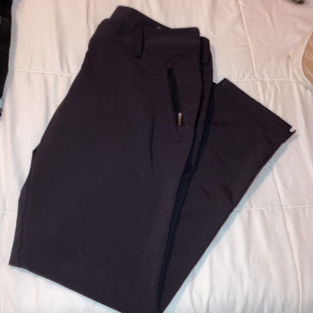 Excellent condition adidas fall weight women’s golf pant size 6